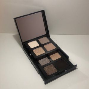 Bobbi Brown Sandy Nude Eye Palette - Eye Shadow
